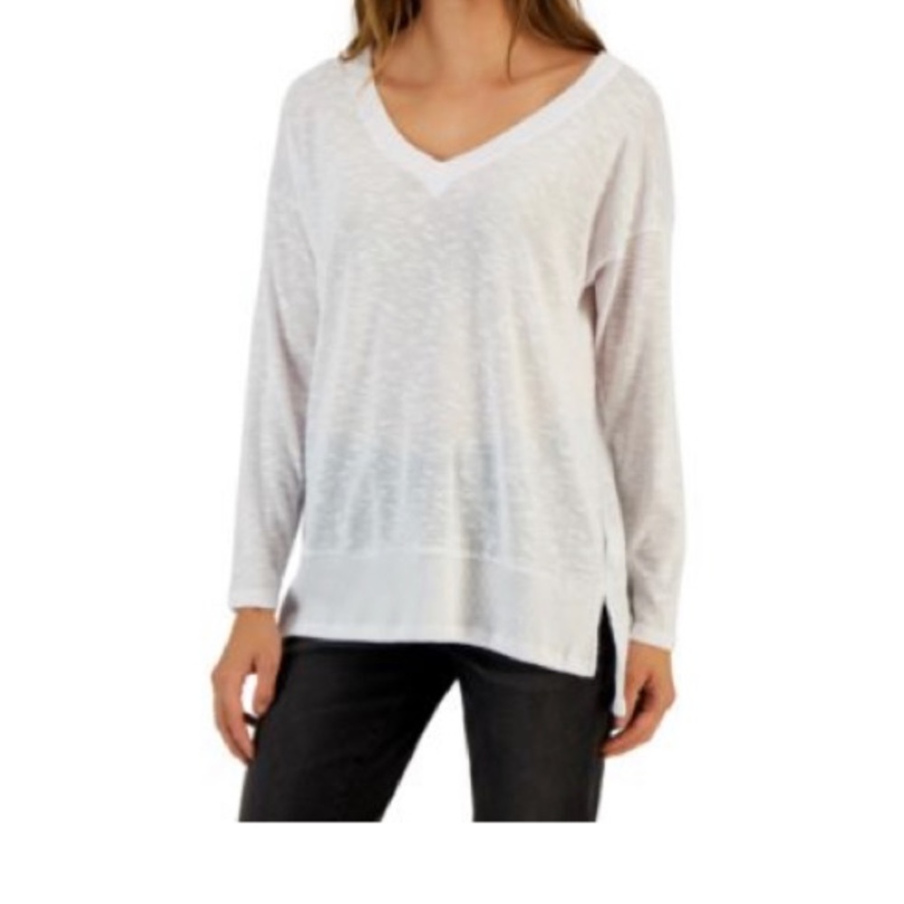 Style & Co bright white V-neck pullover sweater size Medium